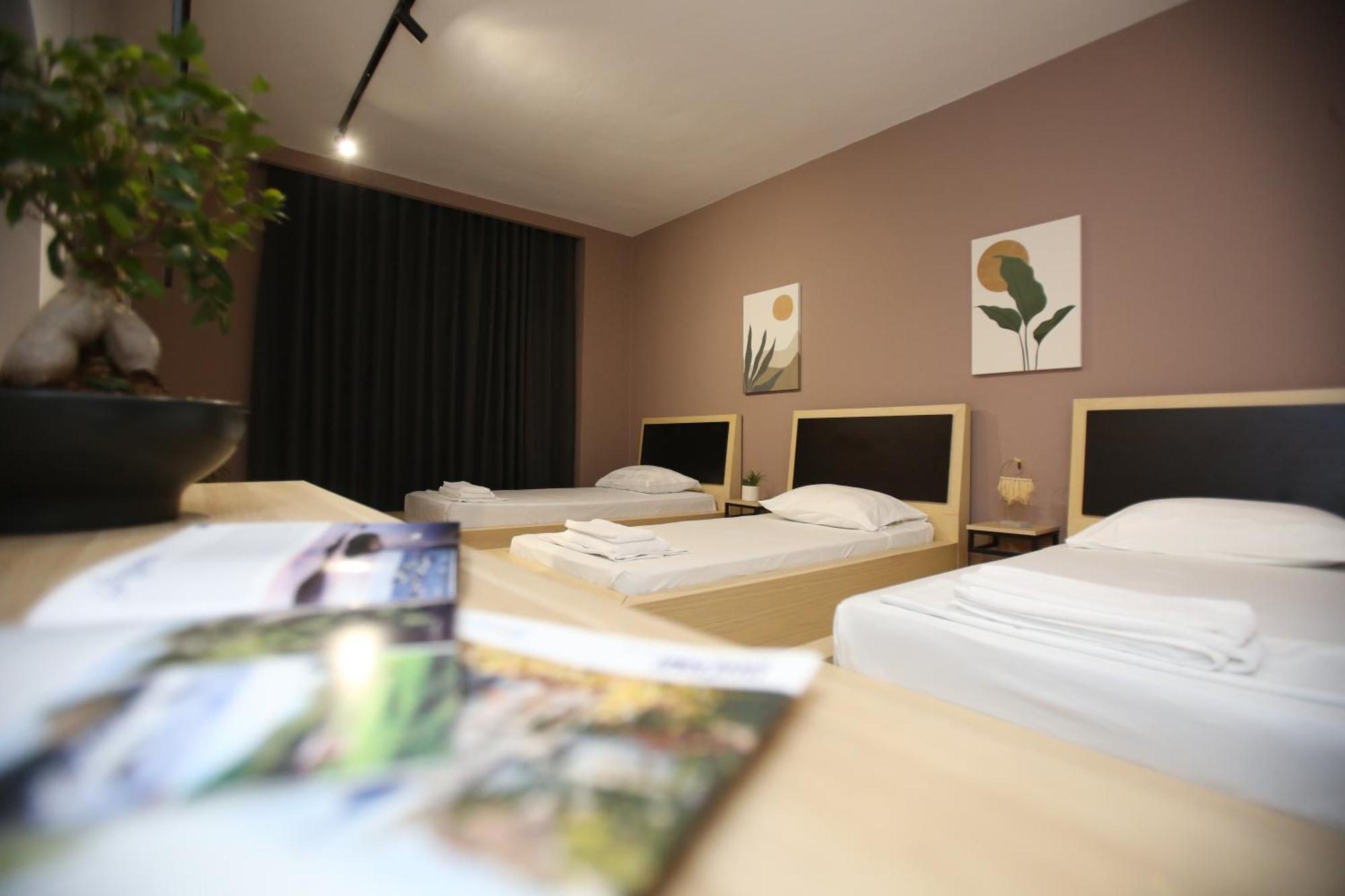 Tekb Rooms & Apartments Vlorë Eksteriør billede