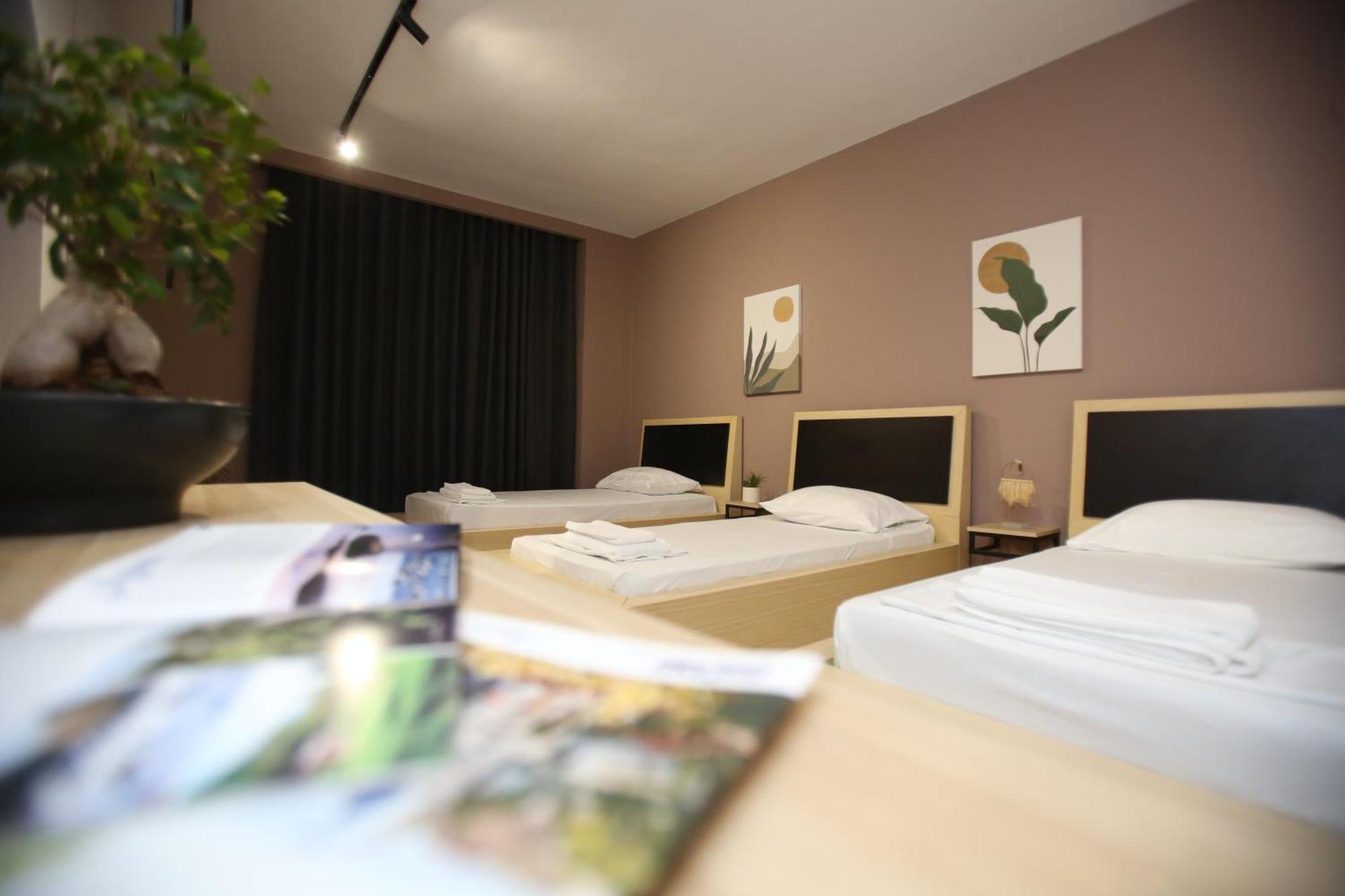 Tekb Rooms & Apartments Vlorë Eksteriør billede