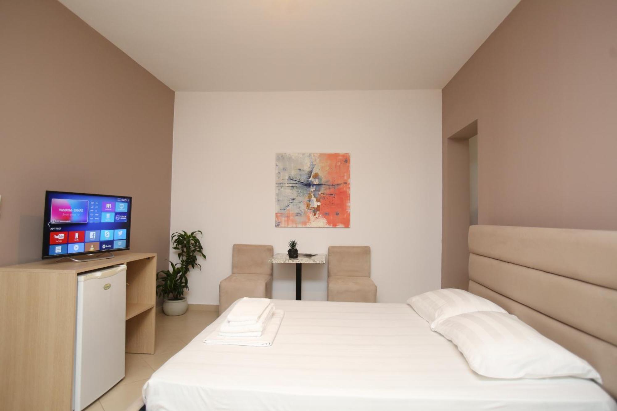Tekb Rooms & Apartments Vlorë Eksteriør billede
